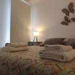 Centro Catedral Suites